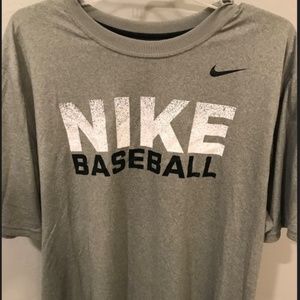 Nike DriFit Baseball shirt
